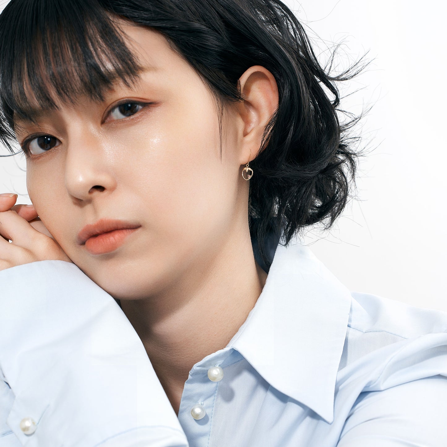 K10 イチゴモチーフ フックピアス