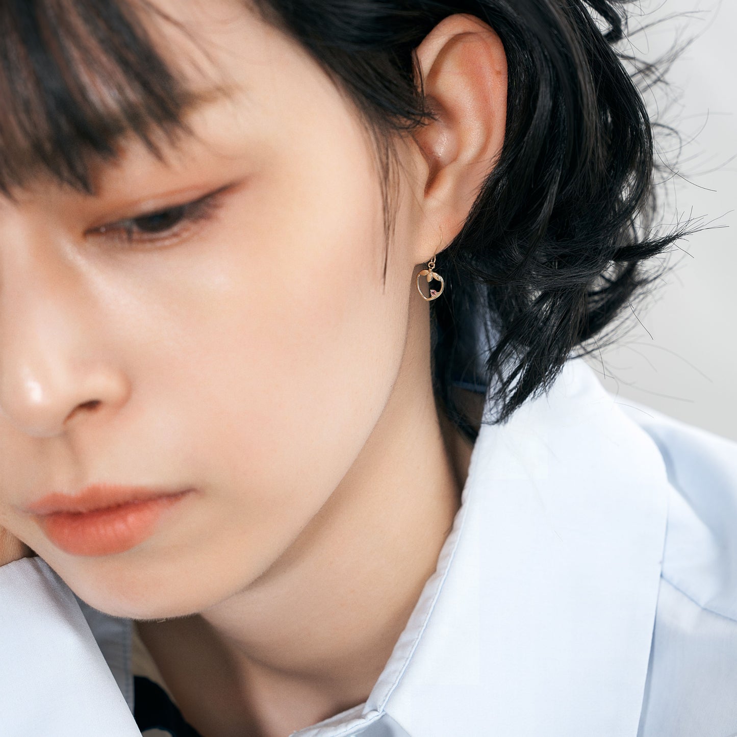 K10 イチゴモチーフ フックピアス