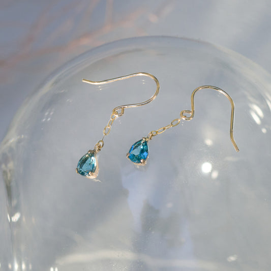 K10 ロンドンブルートパーズ フックピアス