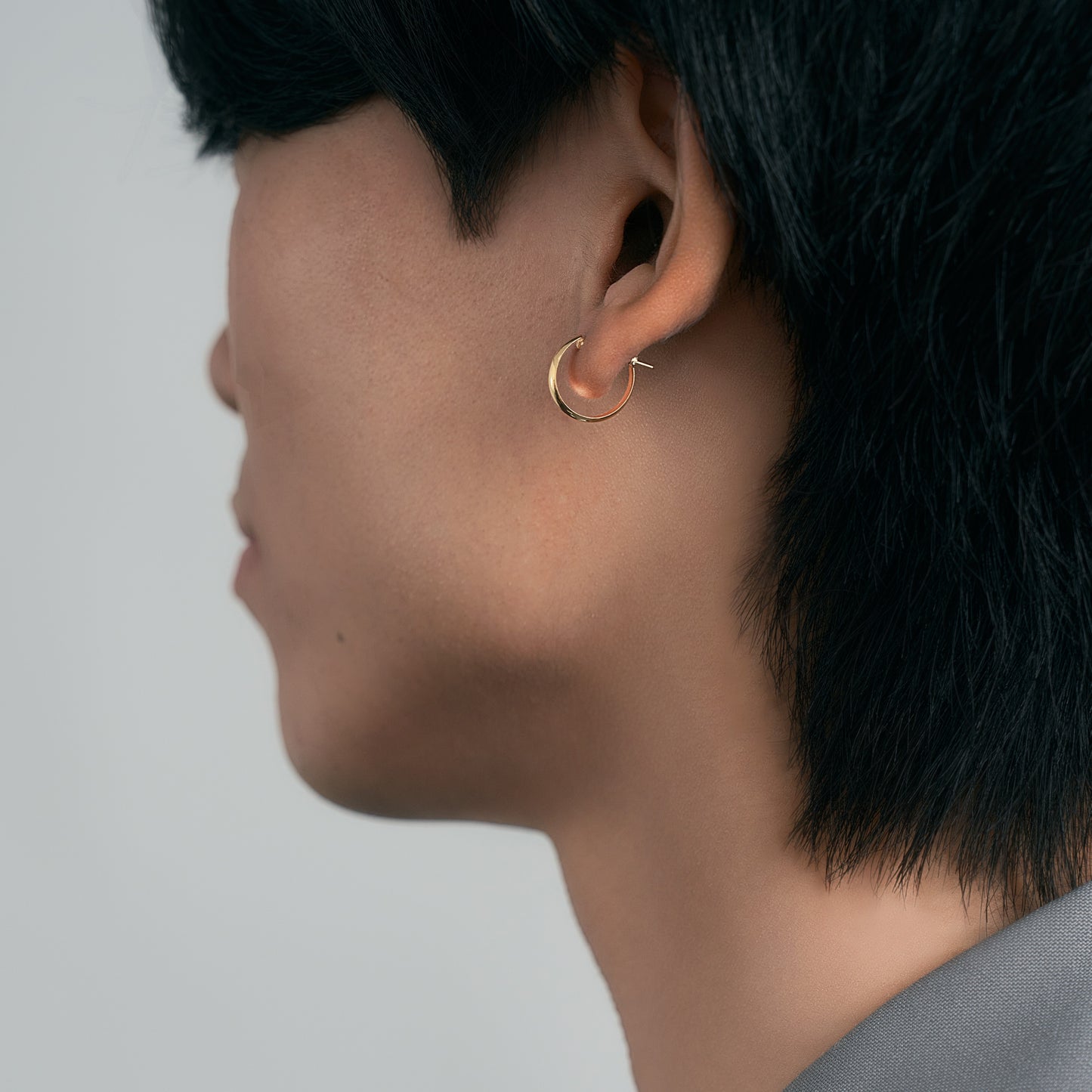 K18 月甲 フープピアス(13×3)