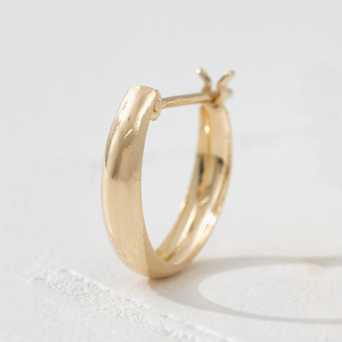 【片耳】K18 月甲 フープピアス(13×3)