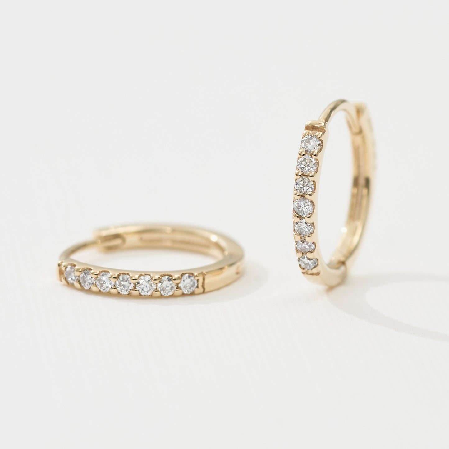 K10 ダイヤモンド 計0.08ct フープピアス