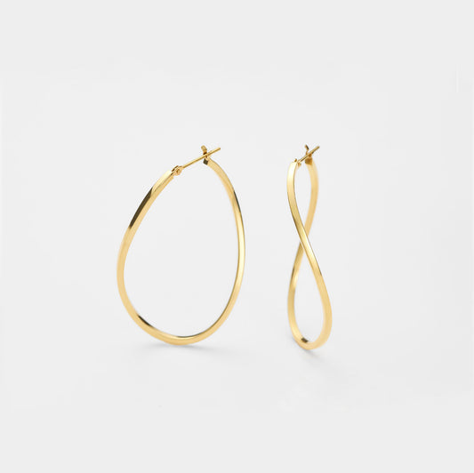 K10 ひねり フープピアス