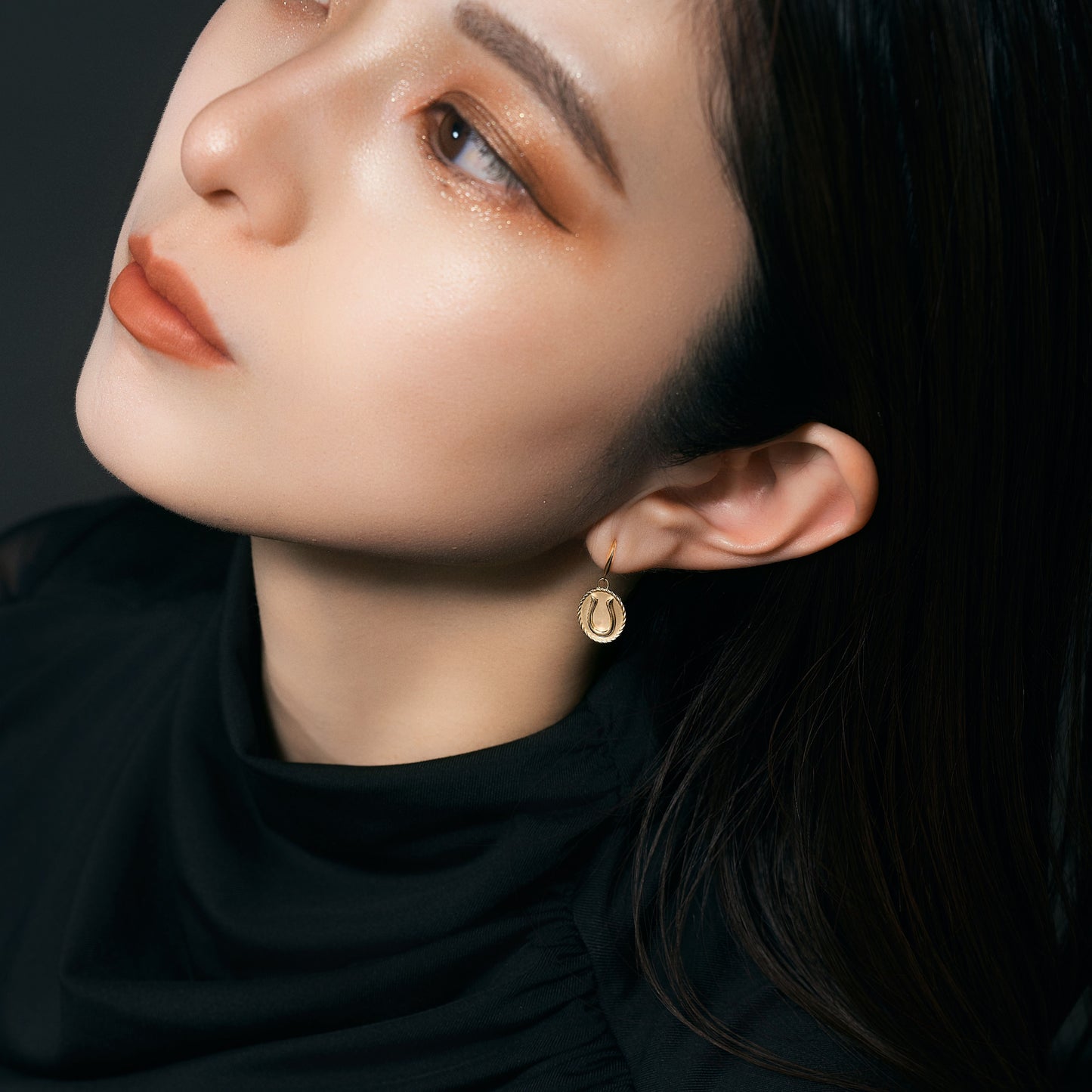 K10 馬蹄 フックピアス