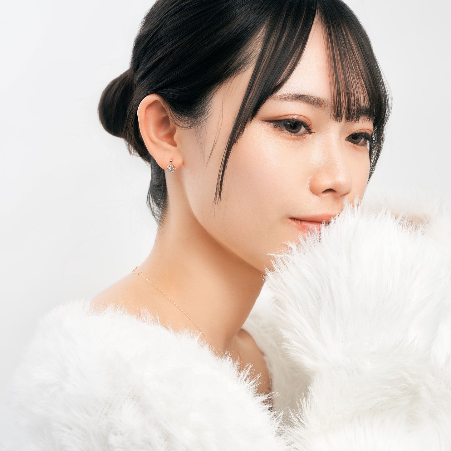 K10 カラーストーンスタッドピアス(ブルー)