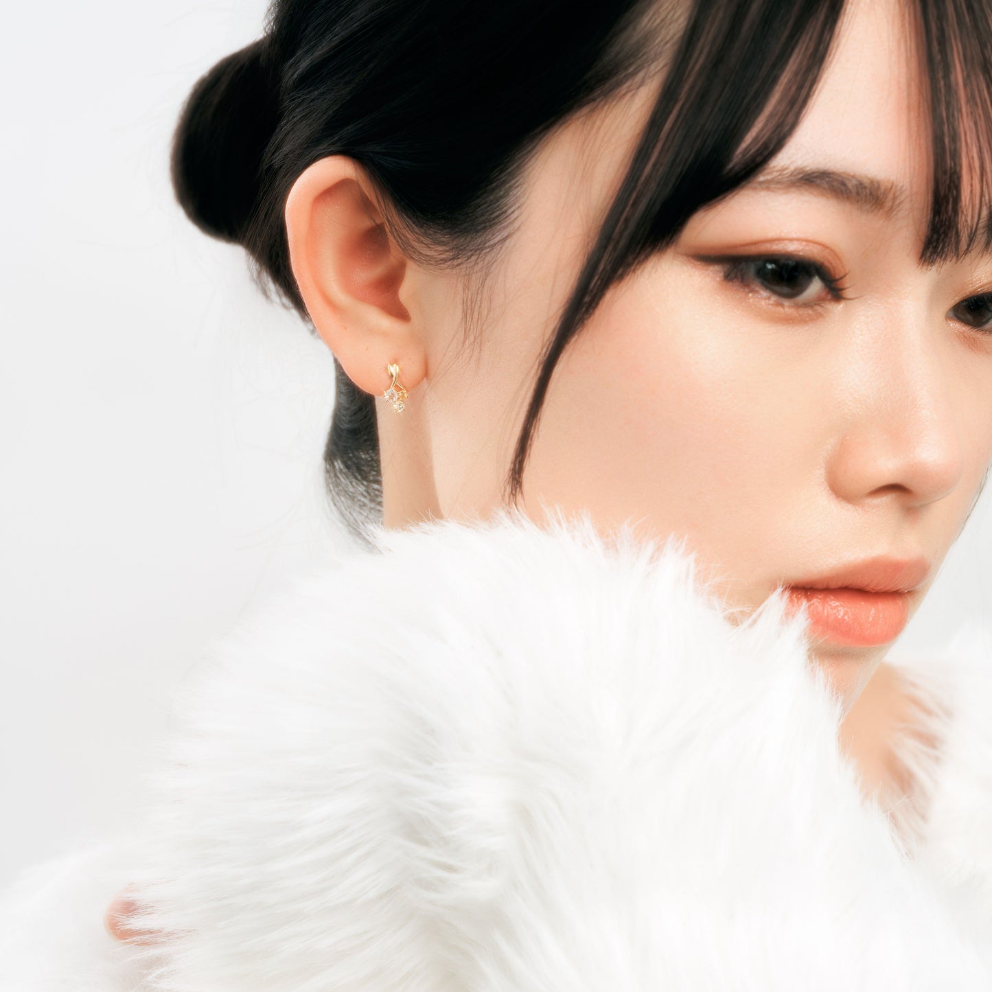 K10 カラーストーンスタッドピアス(イエロー)