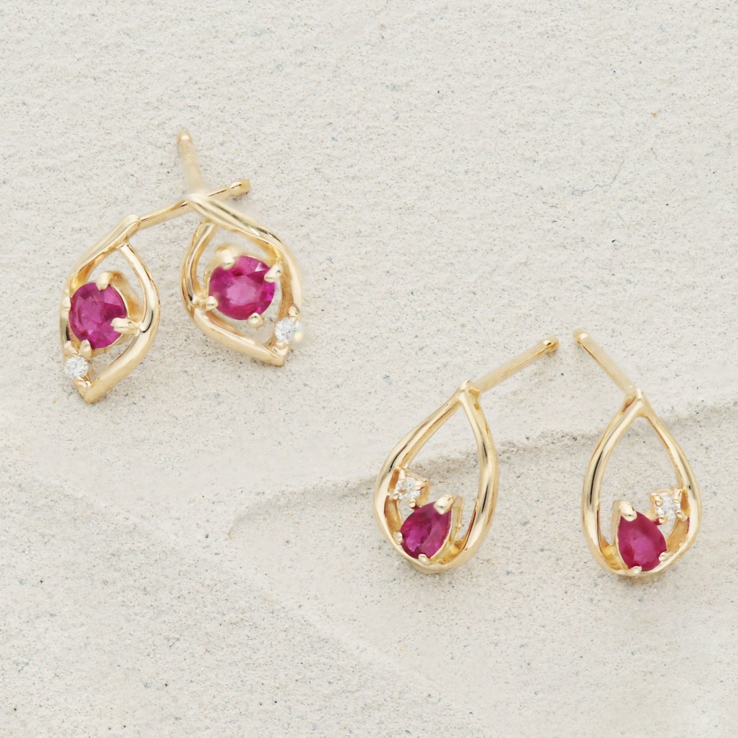 K10 ルビー ピアス(しずく)