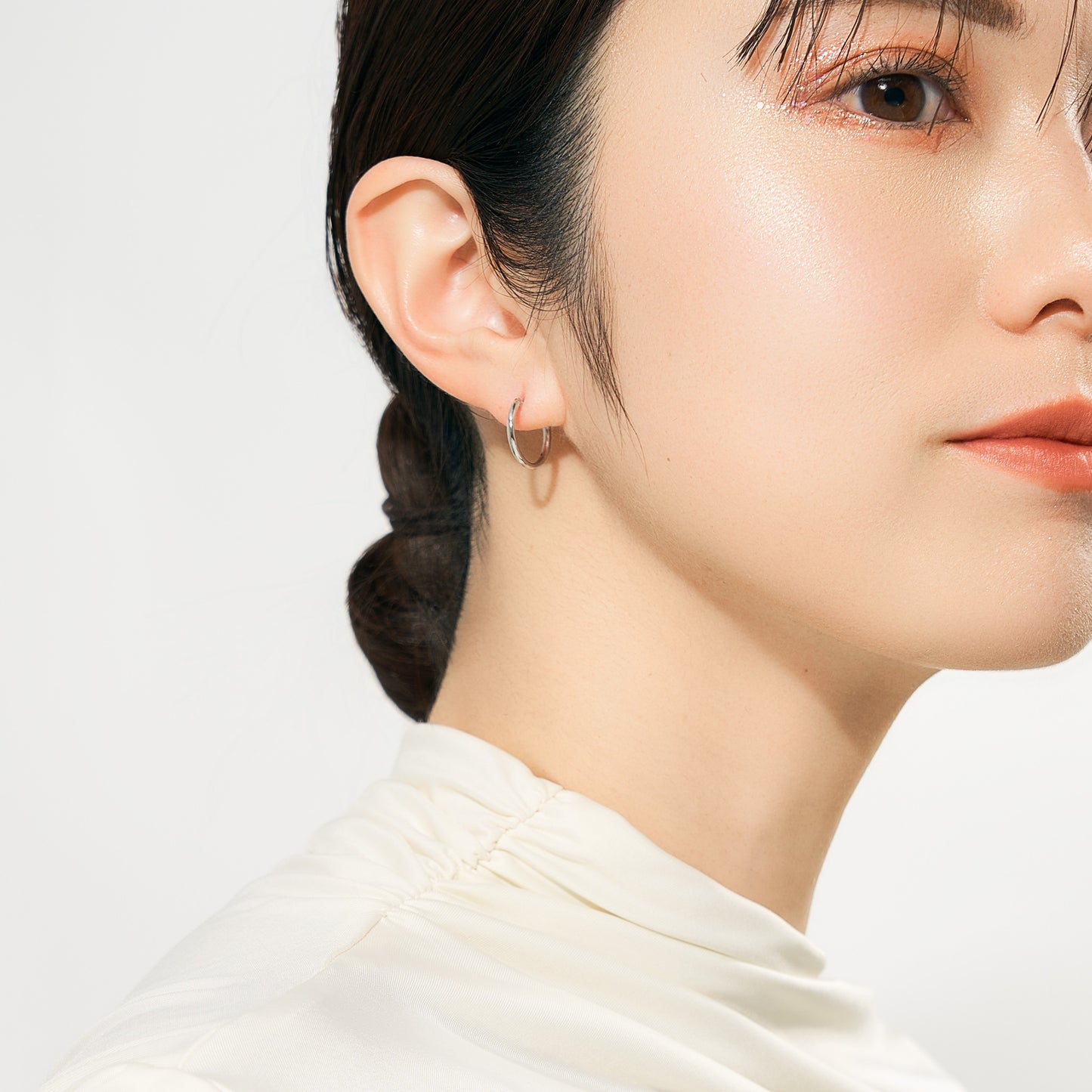 Pt900 シンプル フープピアス