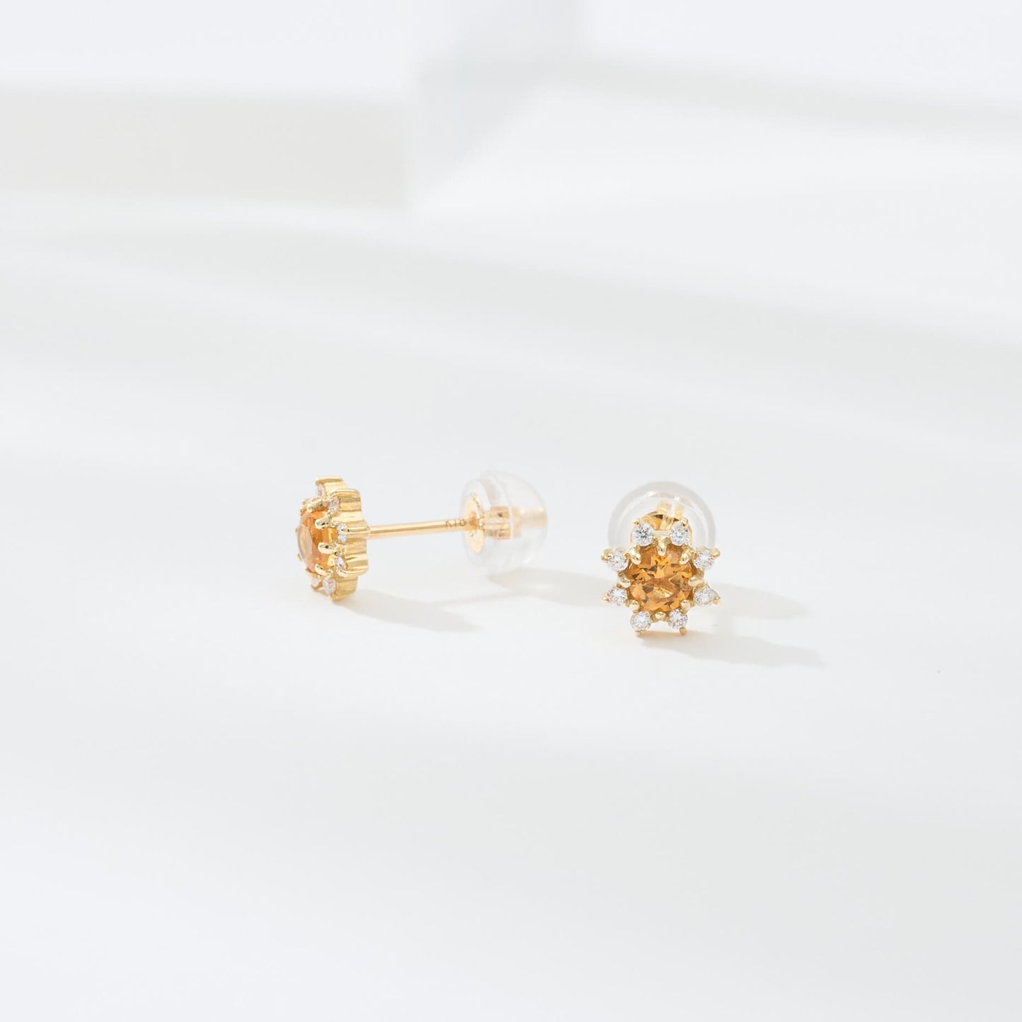K18 誕生石×ダイヤモンド スタッドピアス (11月:シトリン)