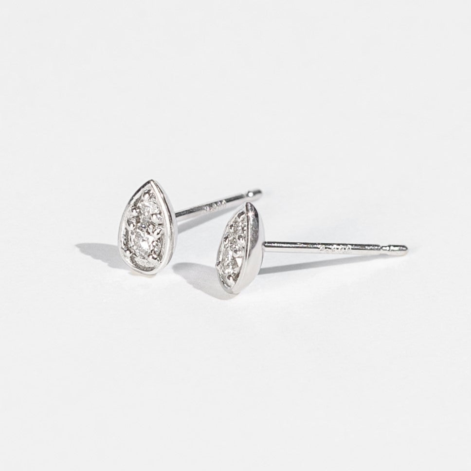 Pt900 ダイヤモンド 0.12ct ドロップ ピアス