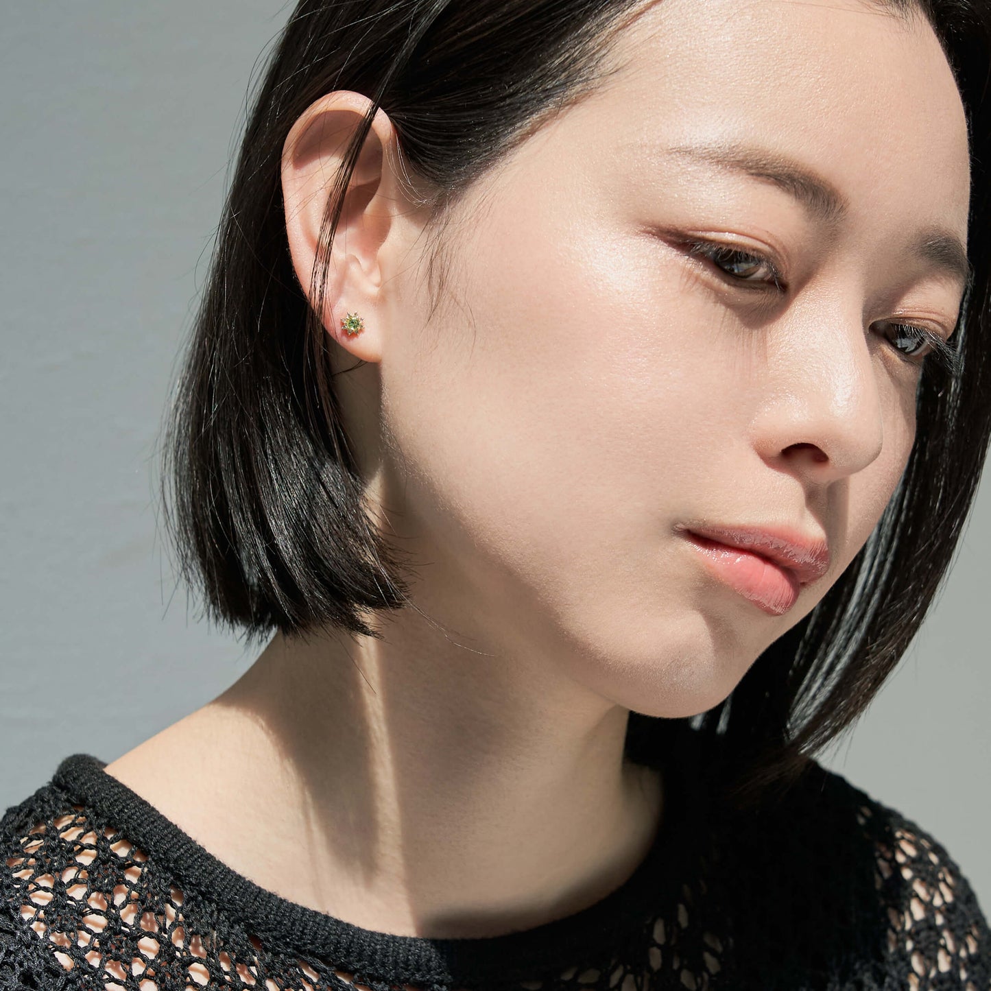 K18 誕生石×ダイヤモンド スタッドピアス (8月:ペリドット)