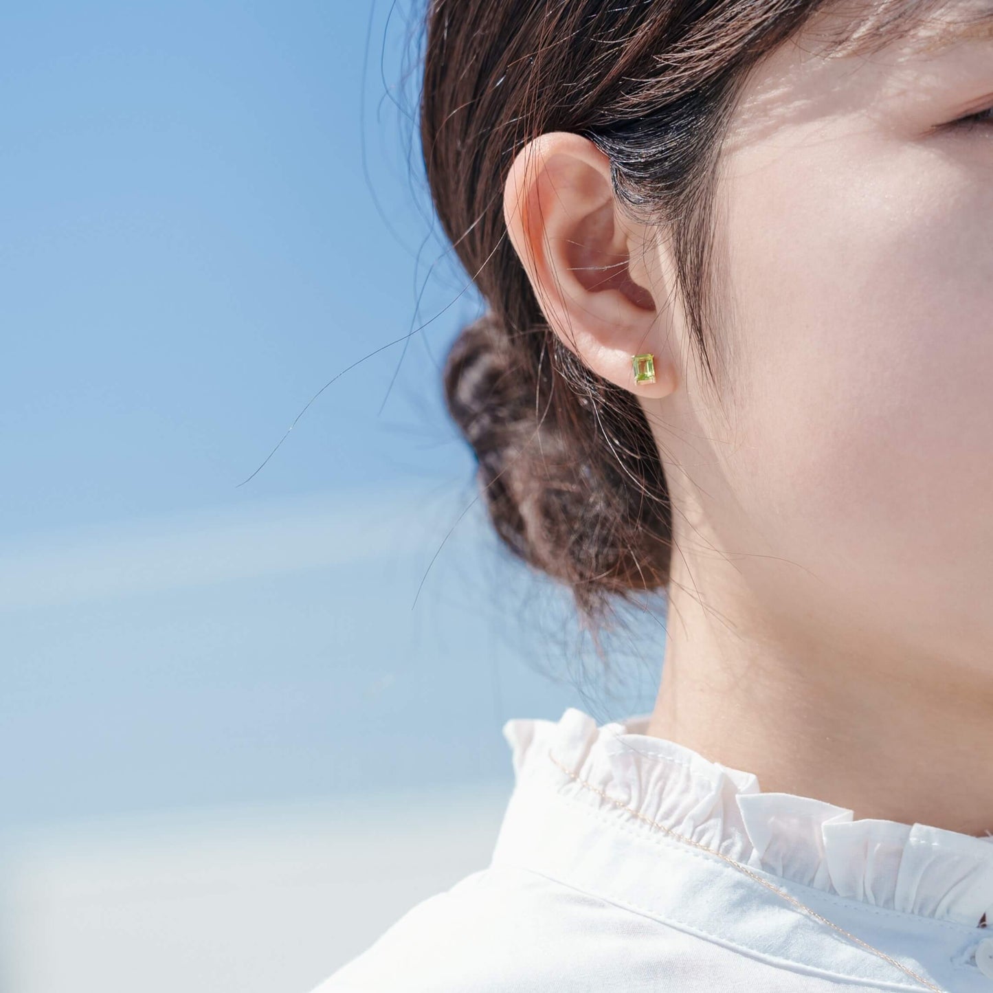 K10 誕生石 6×4 oct スタッドピアス (8月:ペリドット)