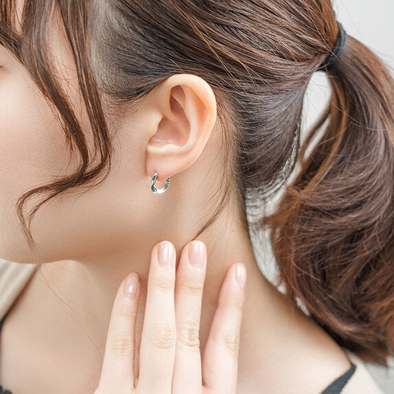 【片耳】SV925 地金 デザイン フープピアス(03-W/Y)