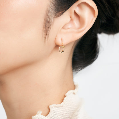 K10 リンゴモチーフ フックピアス