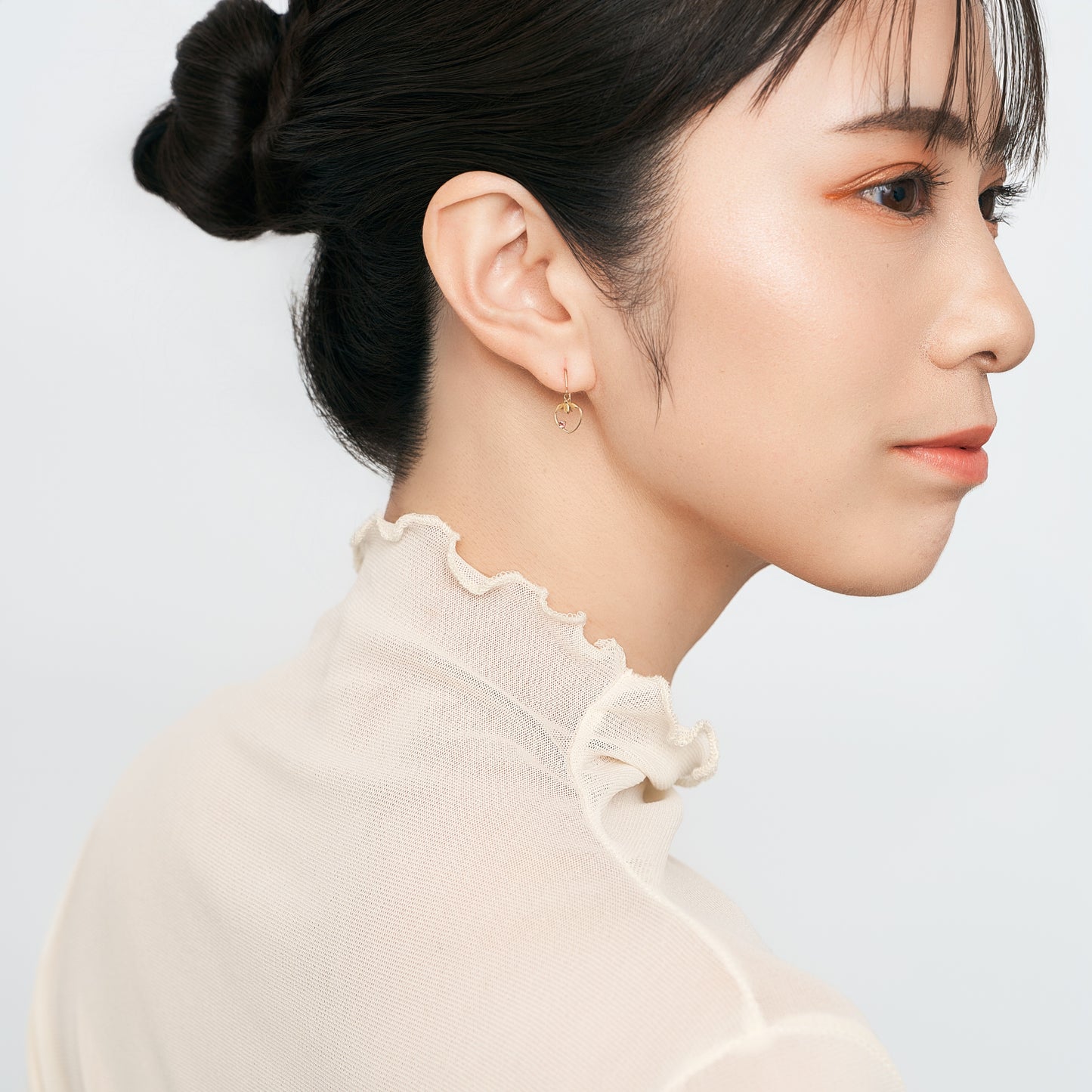 K10 イチゴモチーフ フックピアス