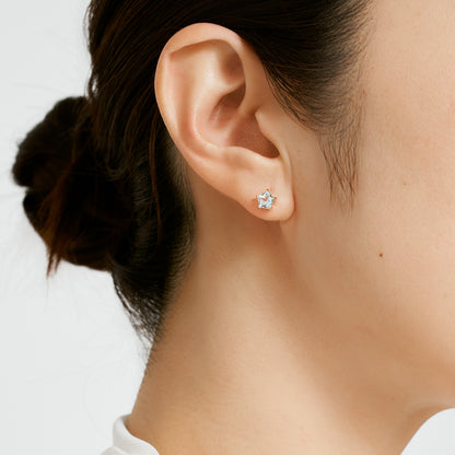 K10 星 スタッドピアス（スカイブルートパーズ)