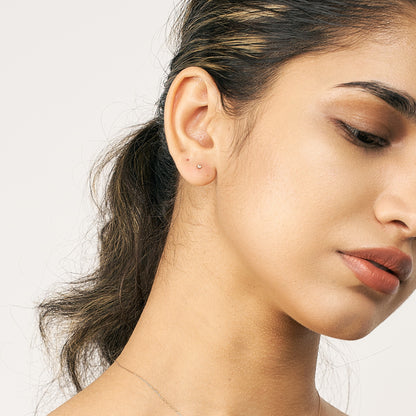 【限定】K10PG  一粒ダイヤモンド スタッドピアス 計0.08ct