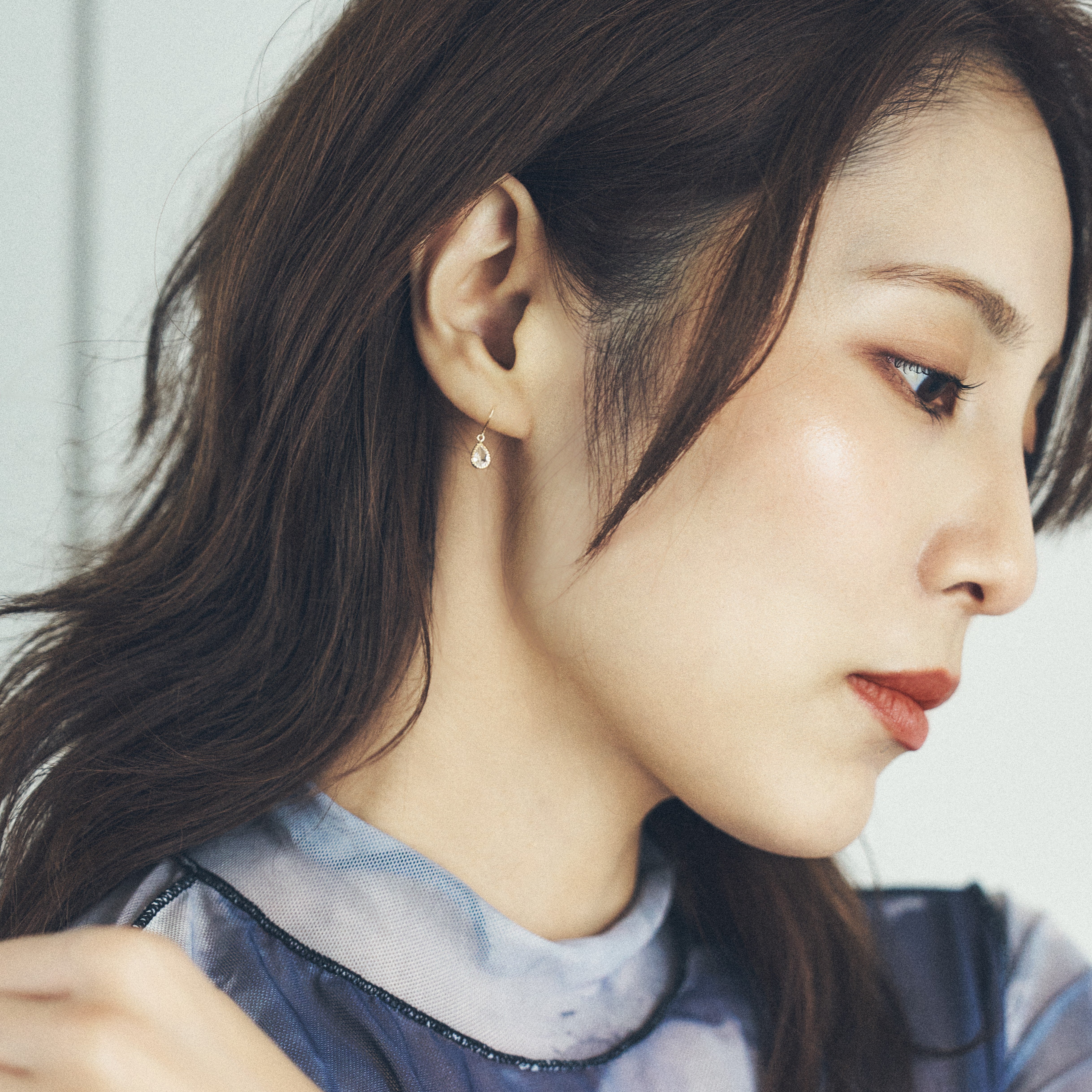 K10 クォーツ フックピアス - me.（エムイードット）