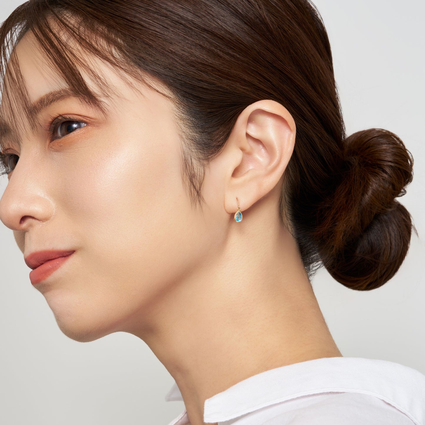 K10 ブルートパーズ フックピアス