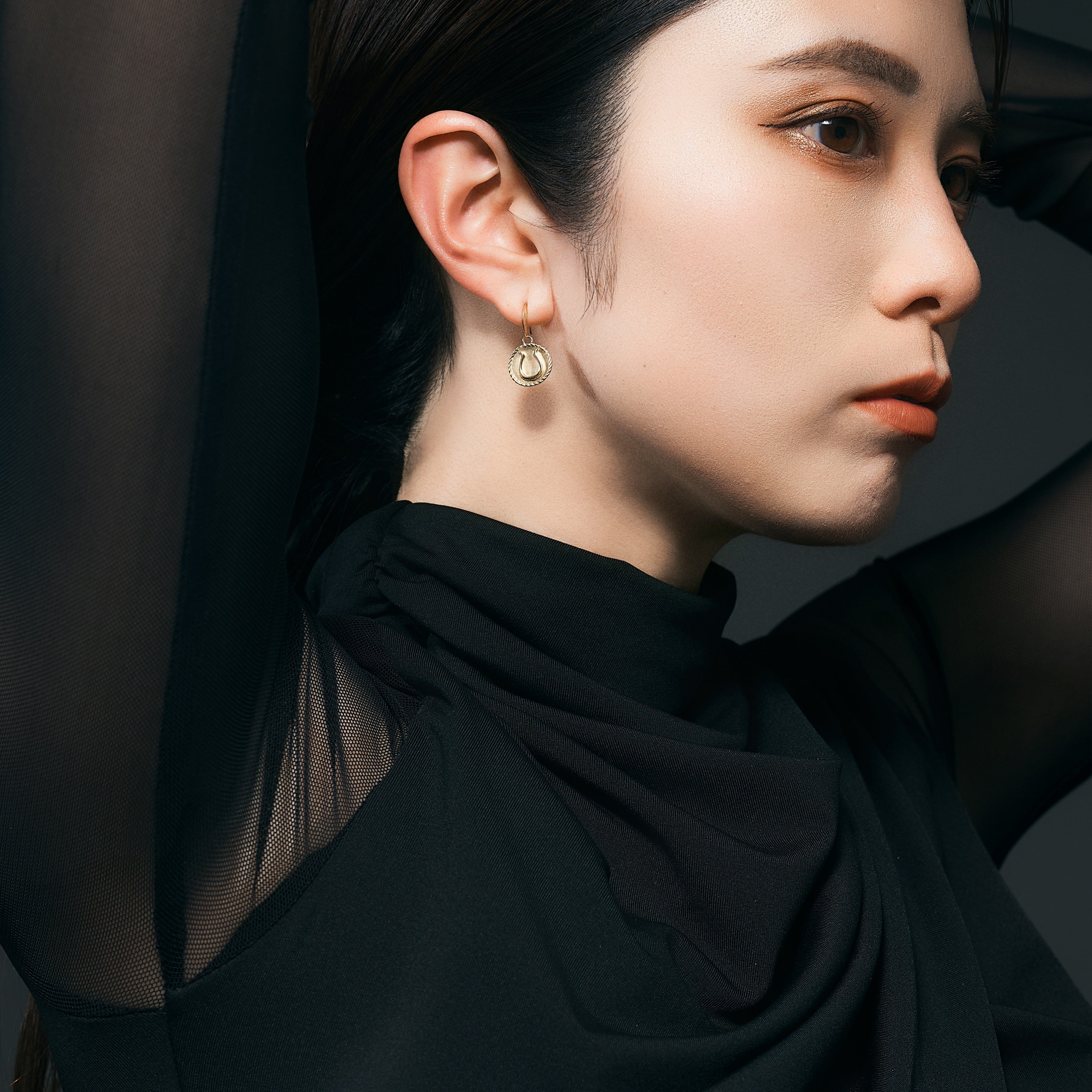 K10 馬蹄 フックピアス - me.（エムイードット）