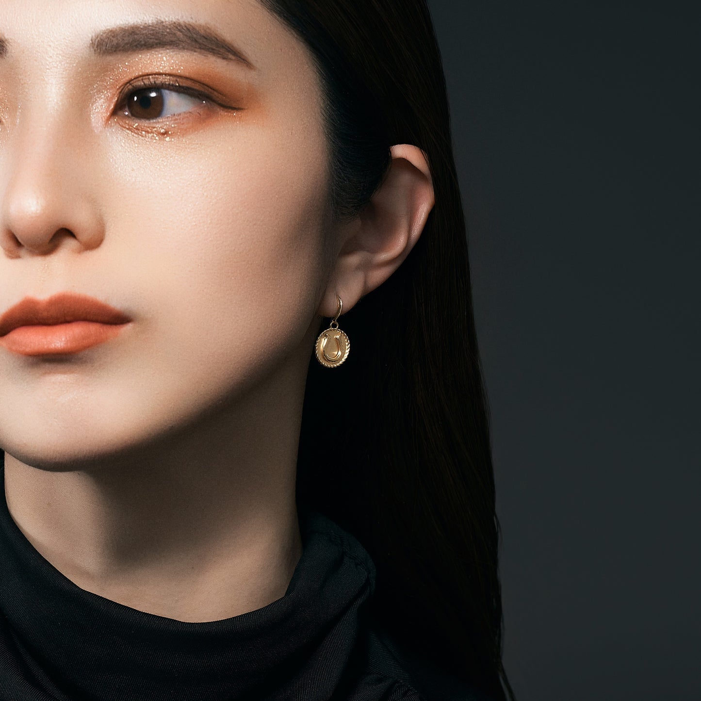 K10 馬蹄 フックピアス