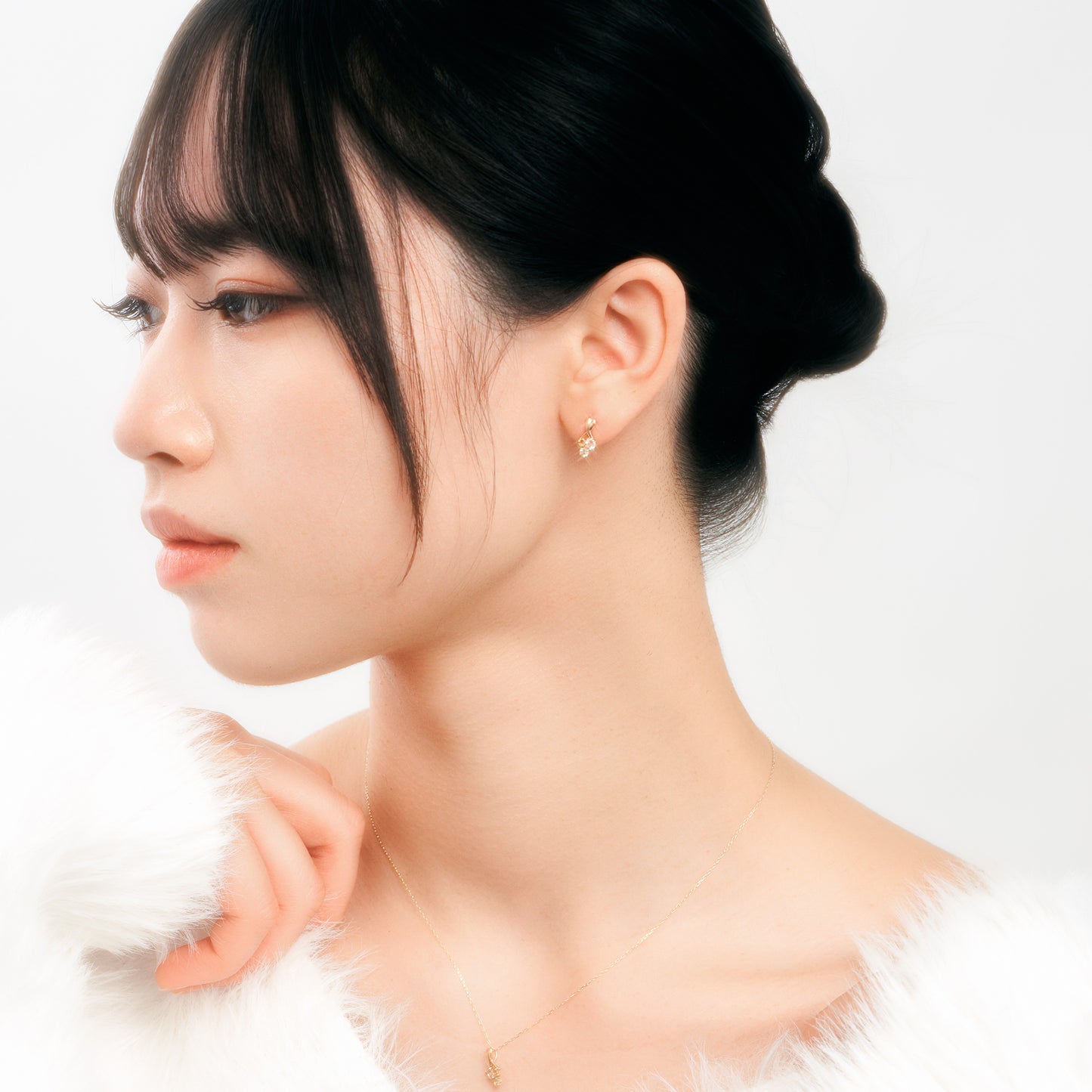 K10 カラーストーンスタッドピアス（イエロー）