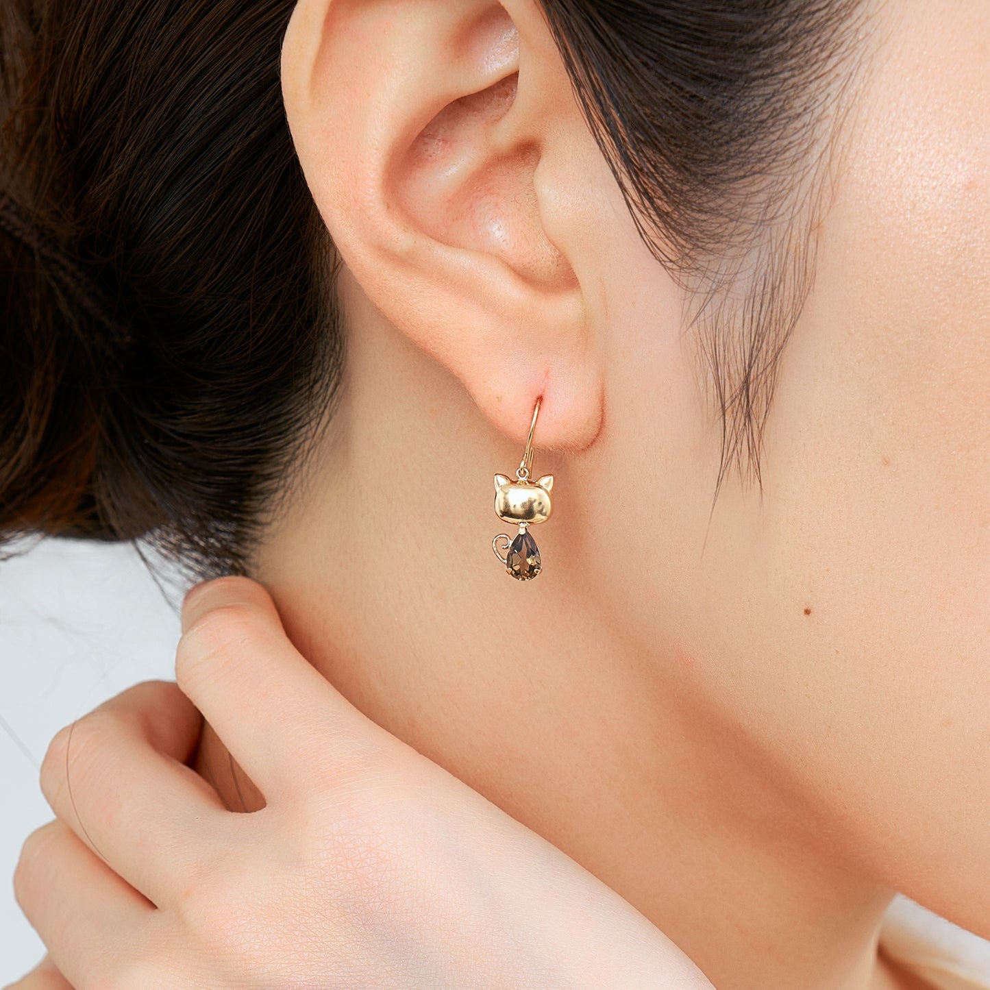 K10 ネコ フックピアス