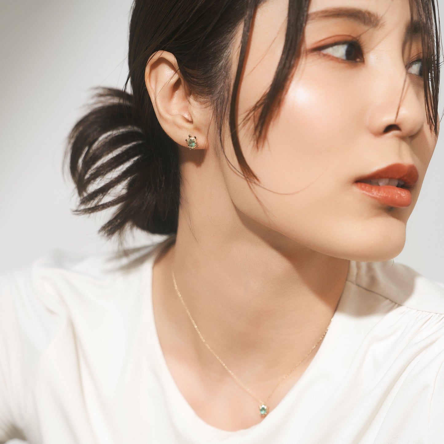 K10 カメ スタッドピアス