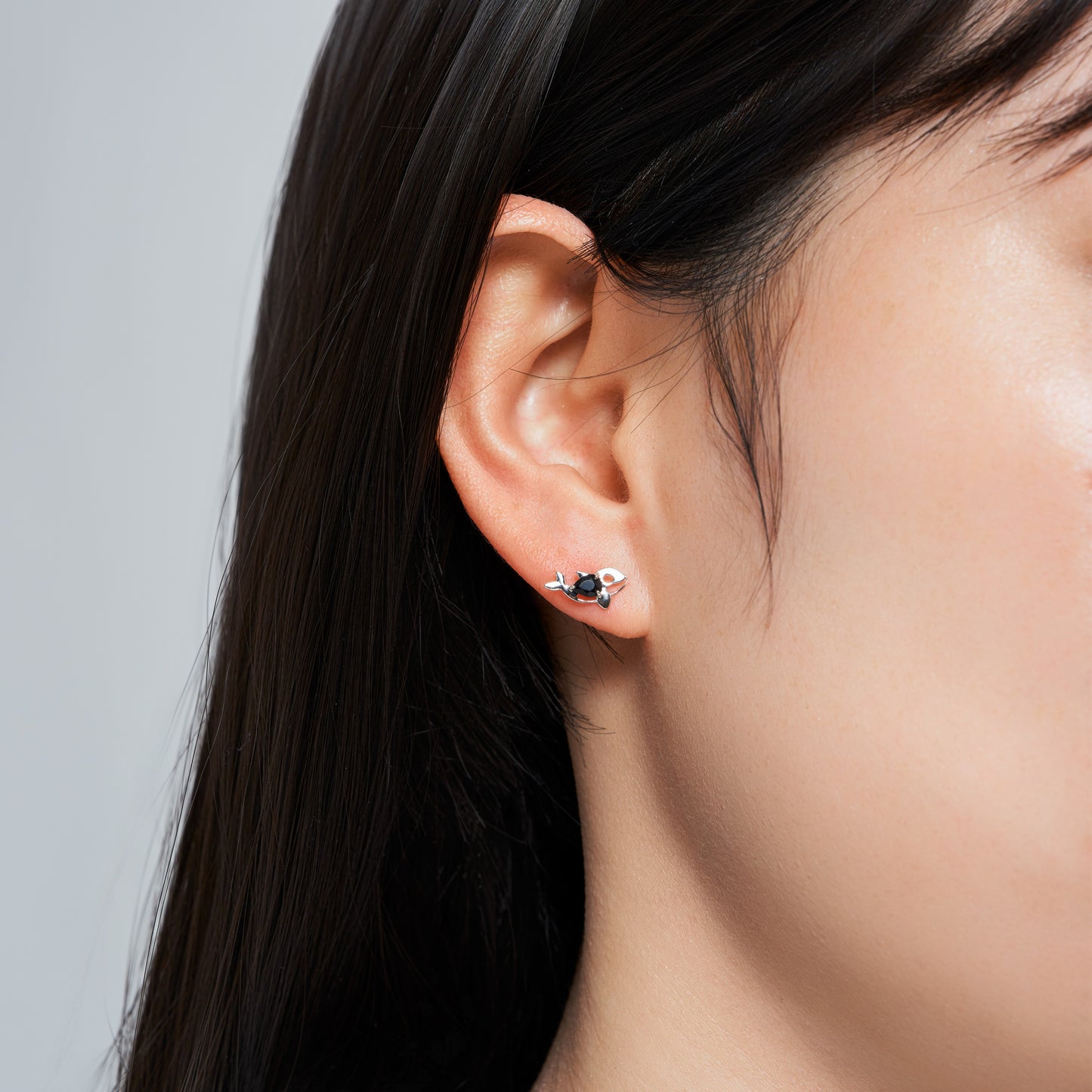 K10WG シャチ ピアス