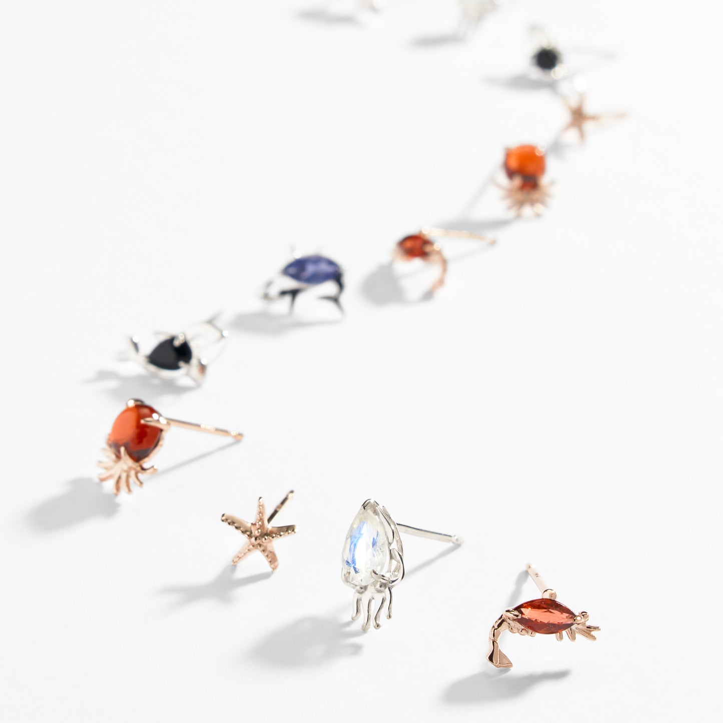 K10WG シャチ ピアス