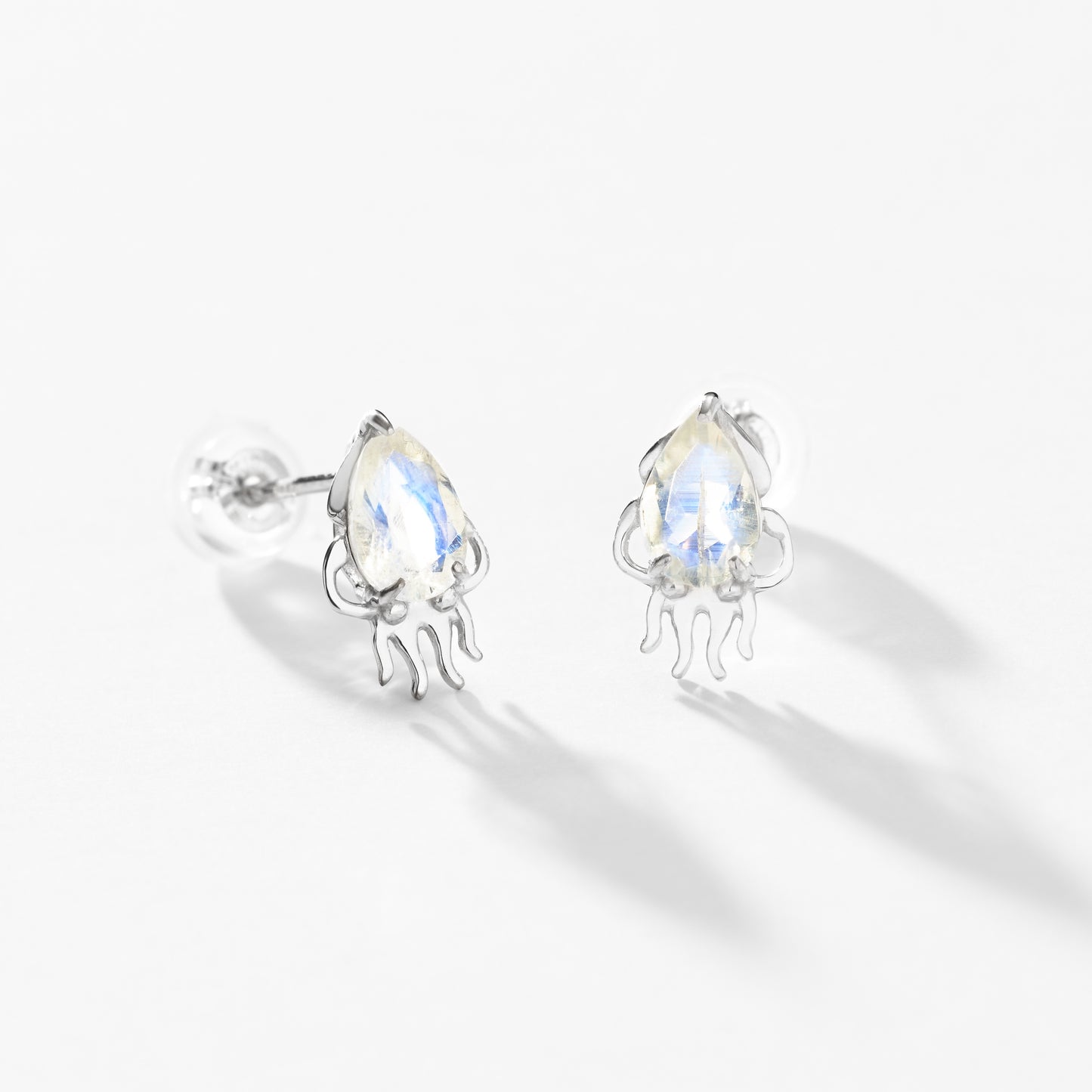 K10WG イカ ピアス