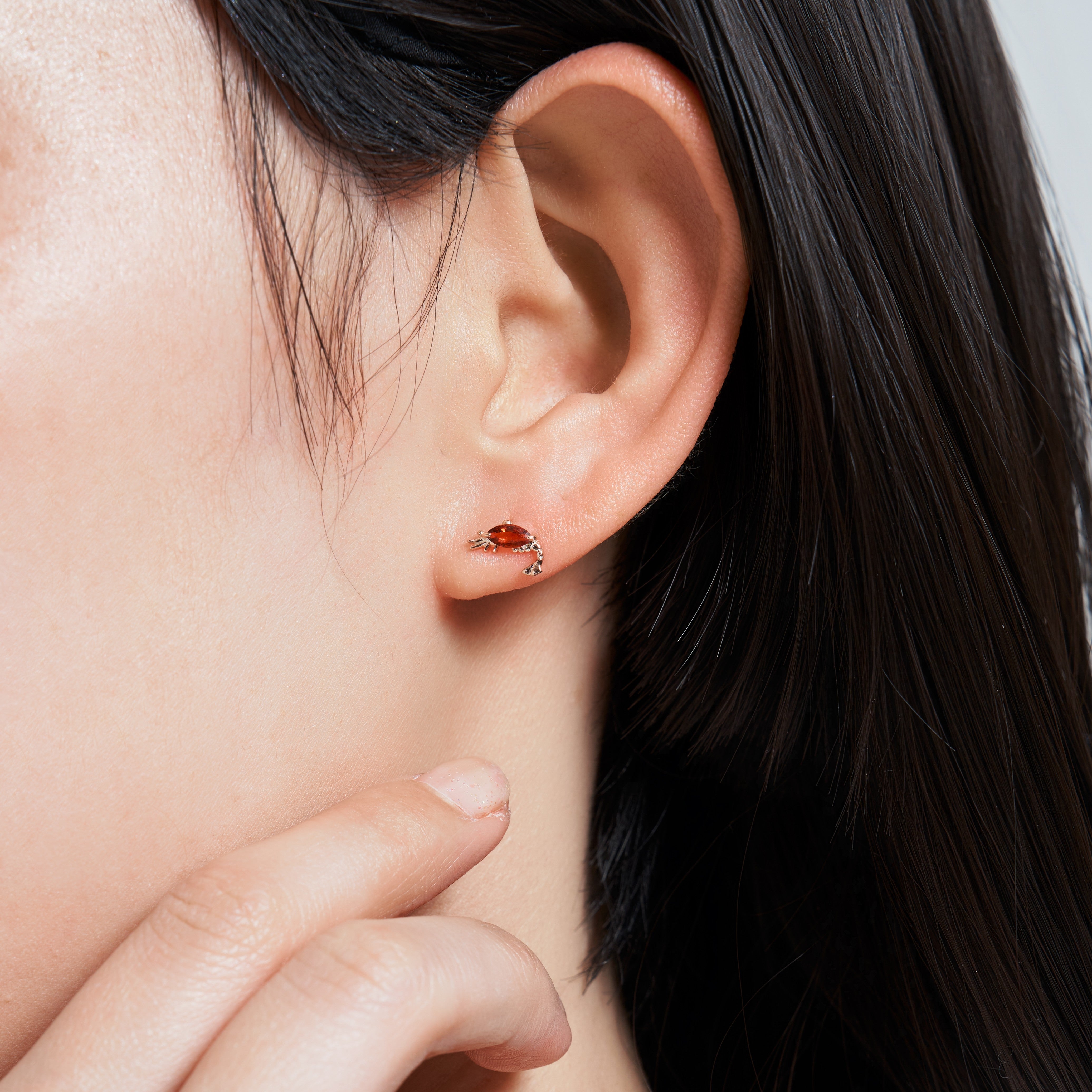 K10PG エビ ピアス - me.（エムイードット）