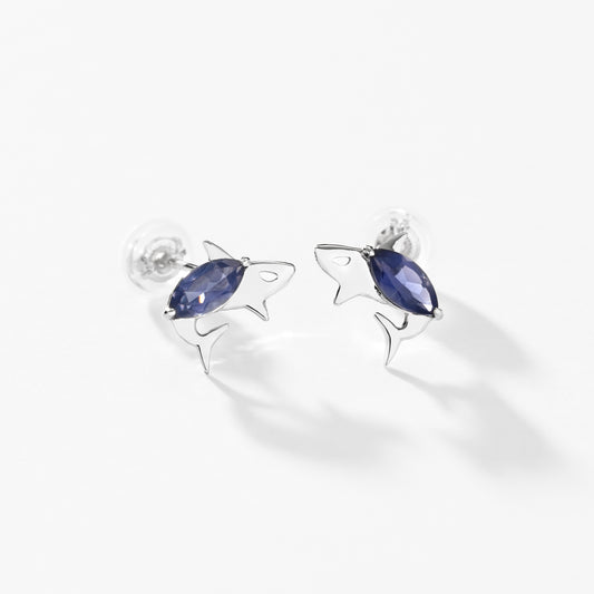 K10WG サメ ピアス