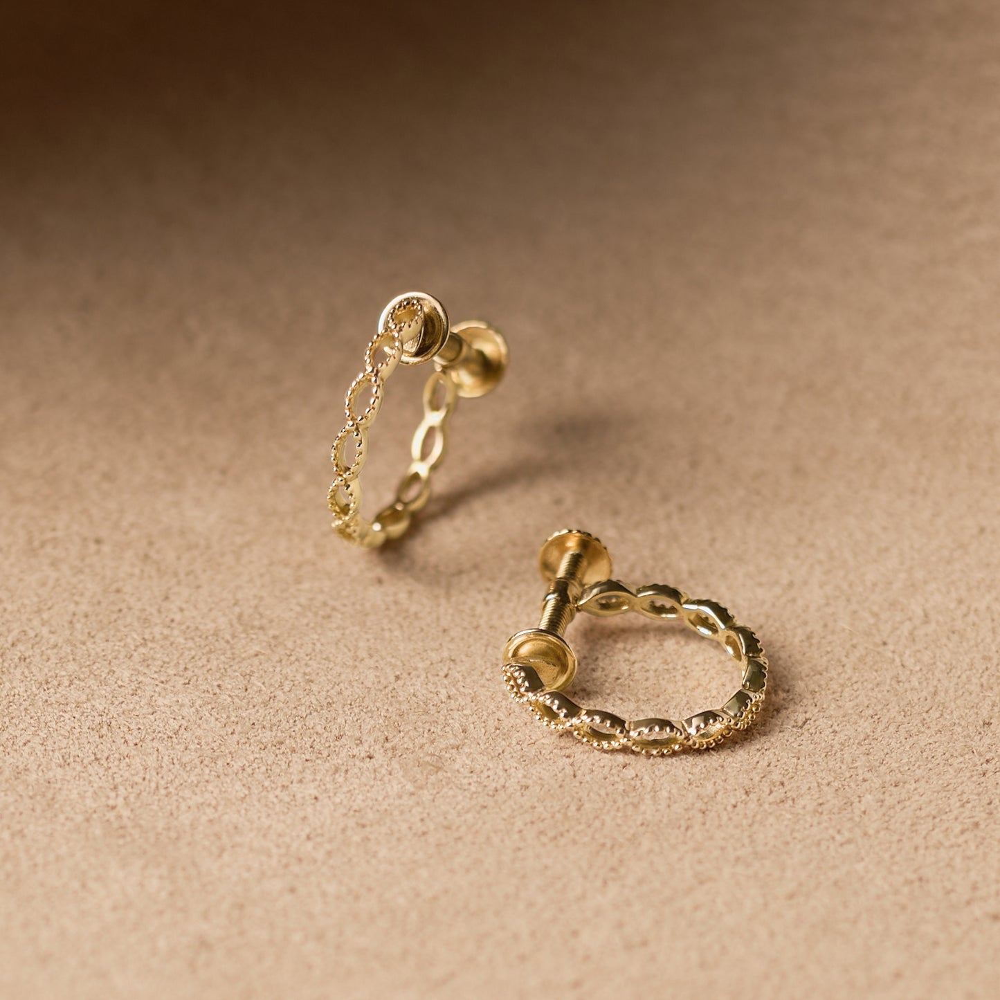 K10 ネジ式 フープイヤリング（02）（YG/WG）