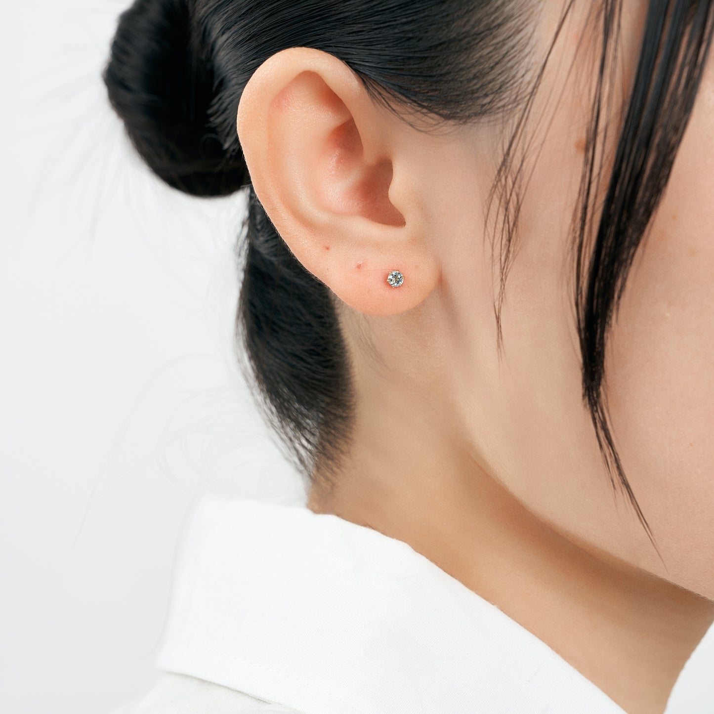 K18 誕生石 スタッドピアス 3mm（3月：アクアマリン）