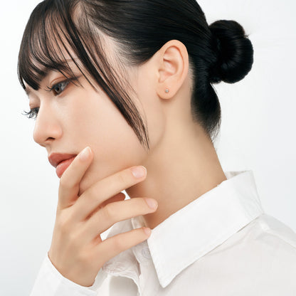 K18 誕生石 スタッドピアス 3mm（4月：ダイヤモンド）