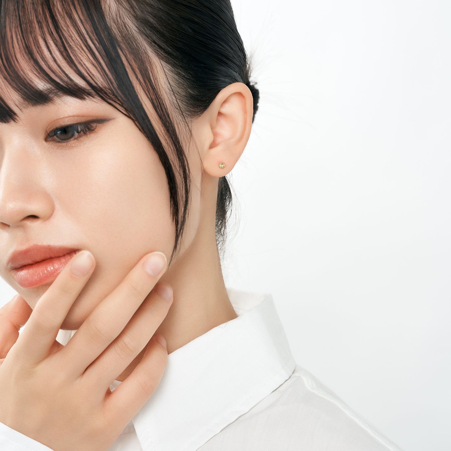 K18 誕生石 スタッドピアス 3mm（8月：ペリドット）