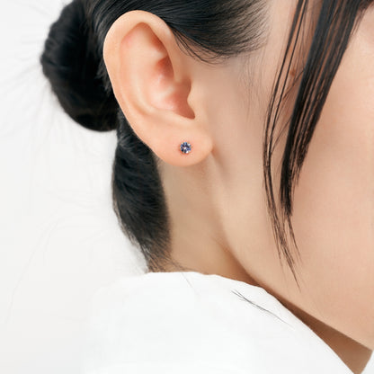 K18 誕生石 スタッドピアス 4mm（12月：タンザナイト）